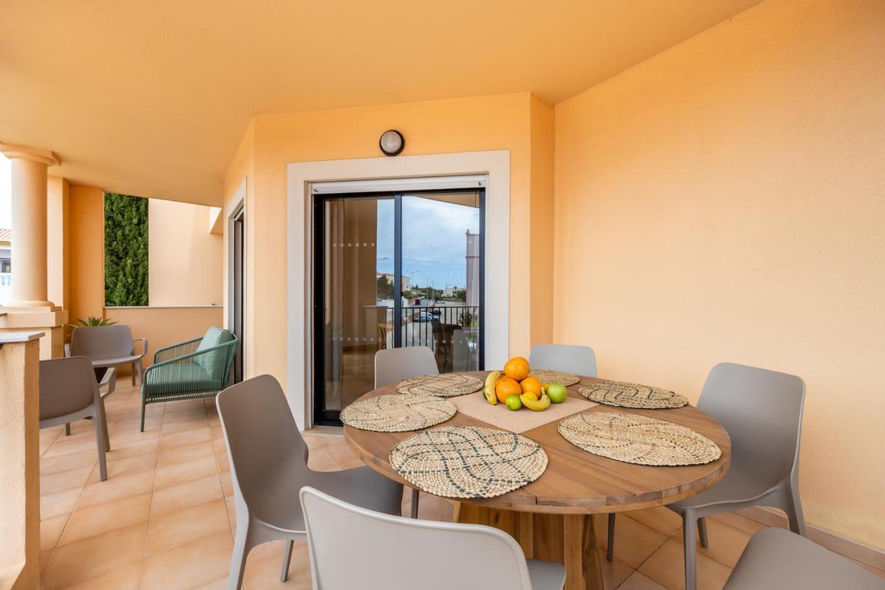 Aum Praia Da Luz Resort Apartment Екстериор снимка