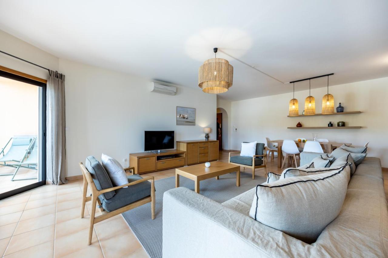 Aum Praia Da Luz Resort Apartment Екстериор снимка